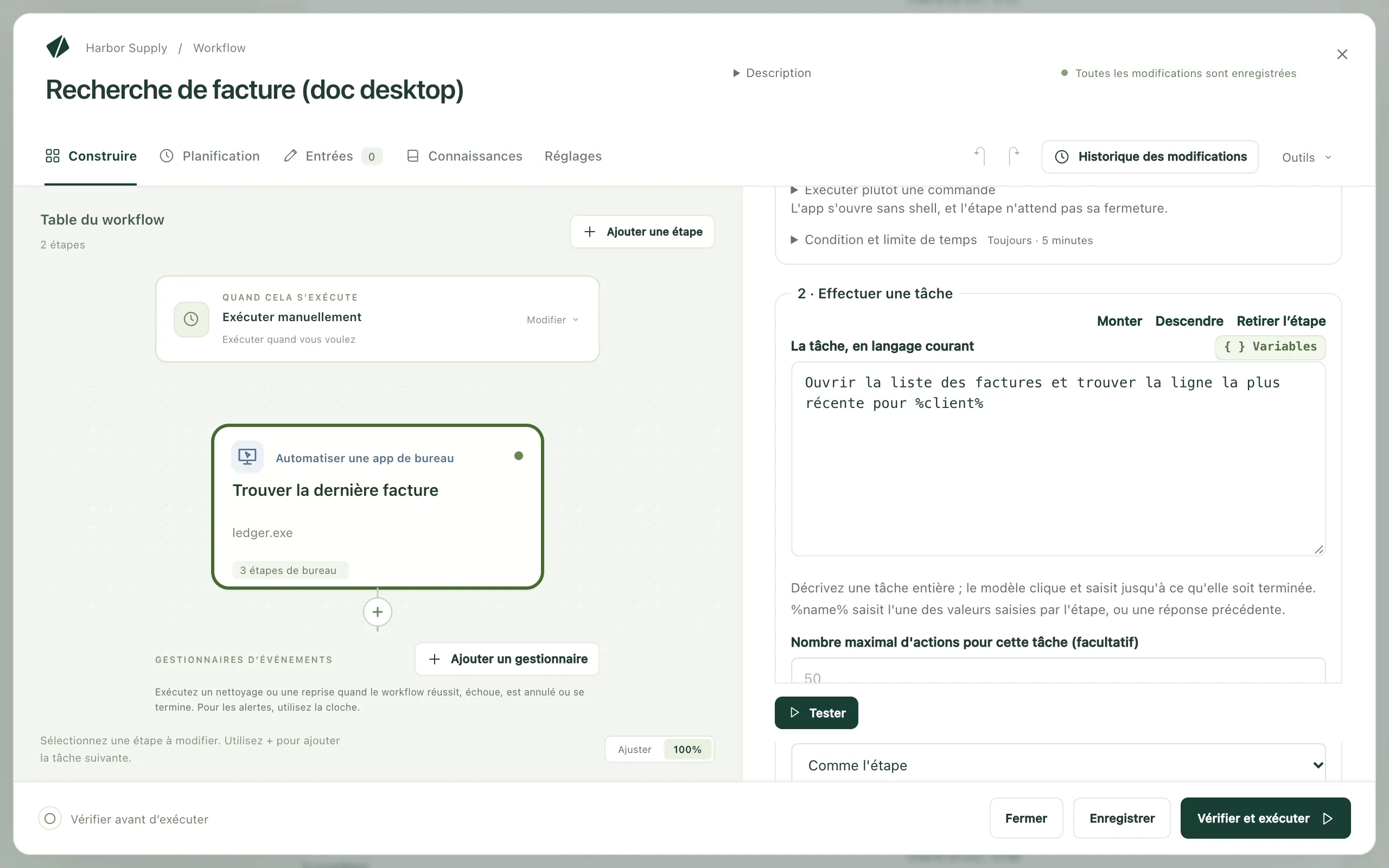 Une étape de bureau dans l’éditeur de workflow, avec sa tâche rédigée en langage courant